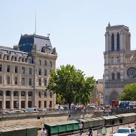 Appartamento Apolline - Luxury 3br Quai Saint-michel Cathedral Views